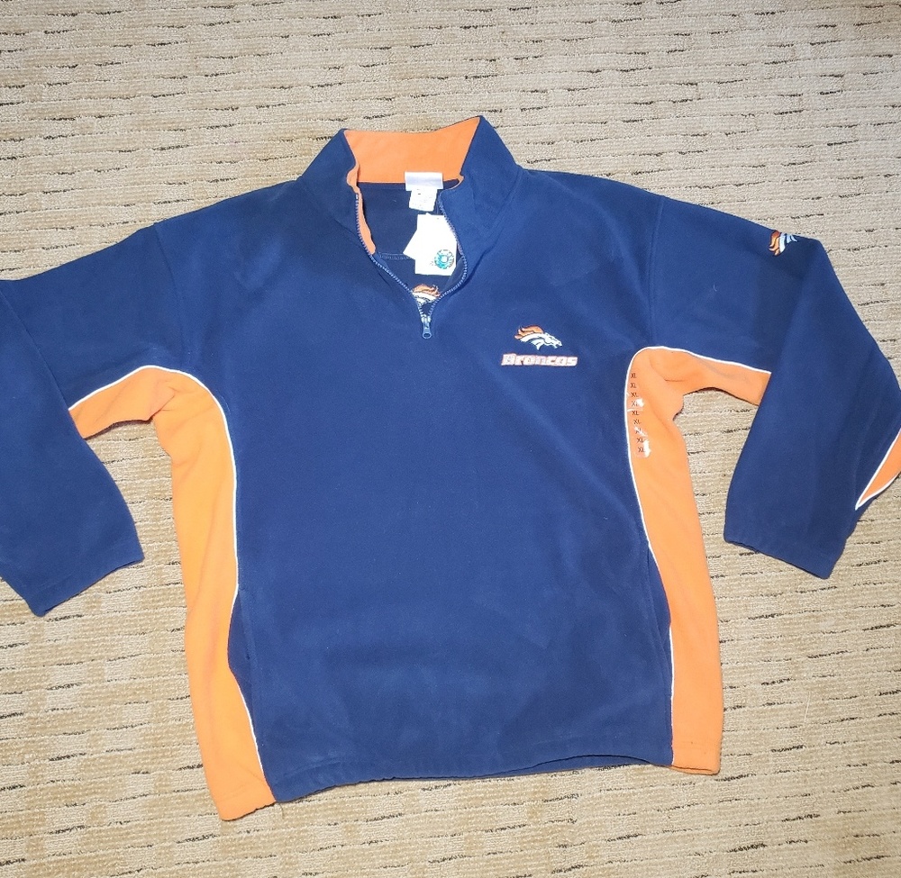 NWT Broncos Fleece Pullover SIZE XL
